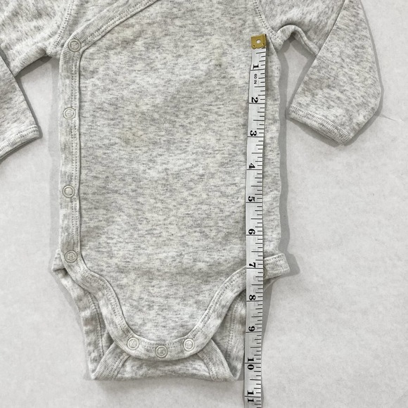 Set of Long Sleeve Onesie bodysuits by Carter's 100% Cotton - Picture 5 of 16